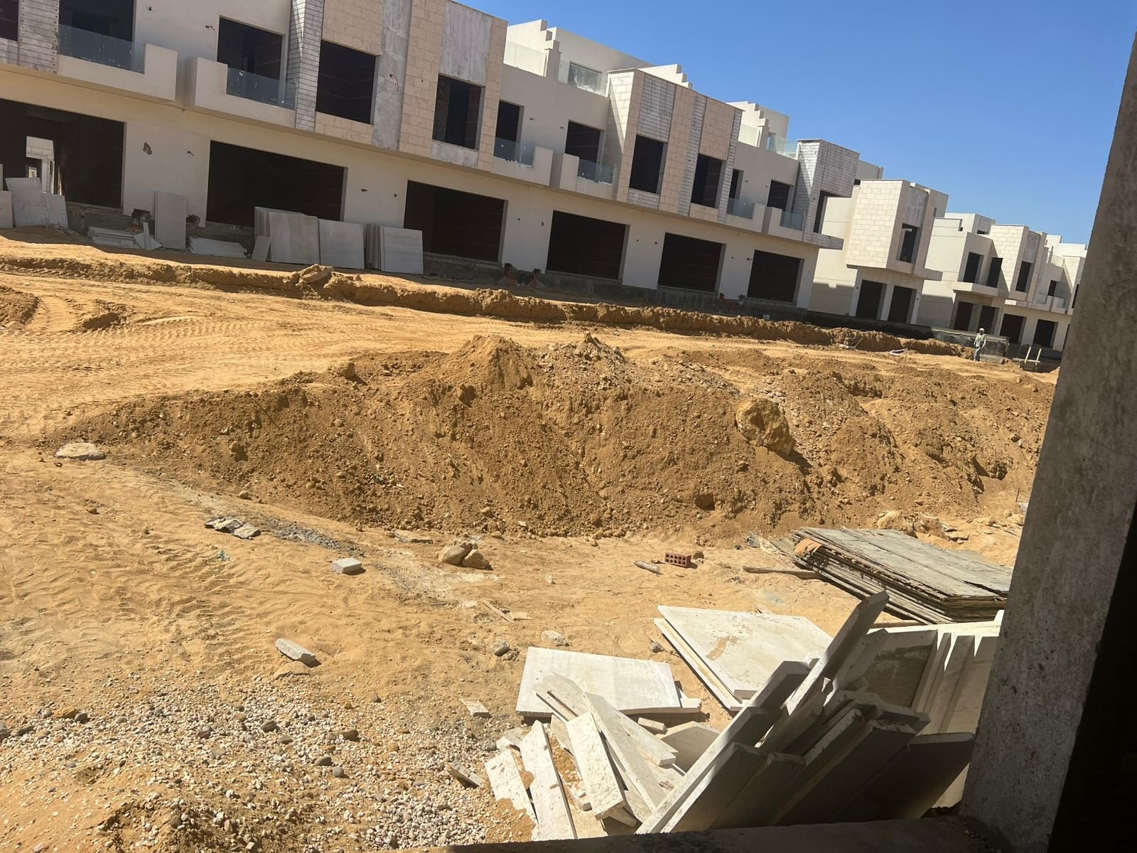 2-02-1163-source-11 فيلا 4 غرف للبيع في أزار، القاهرة الجديدة