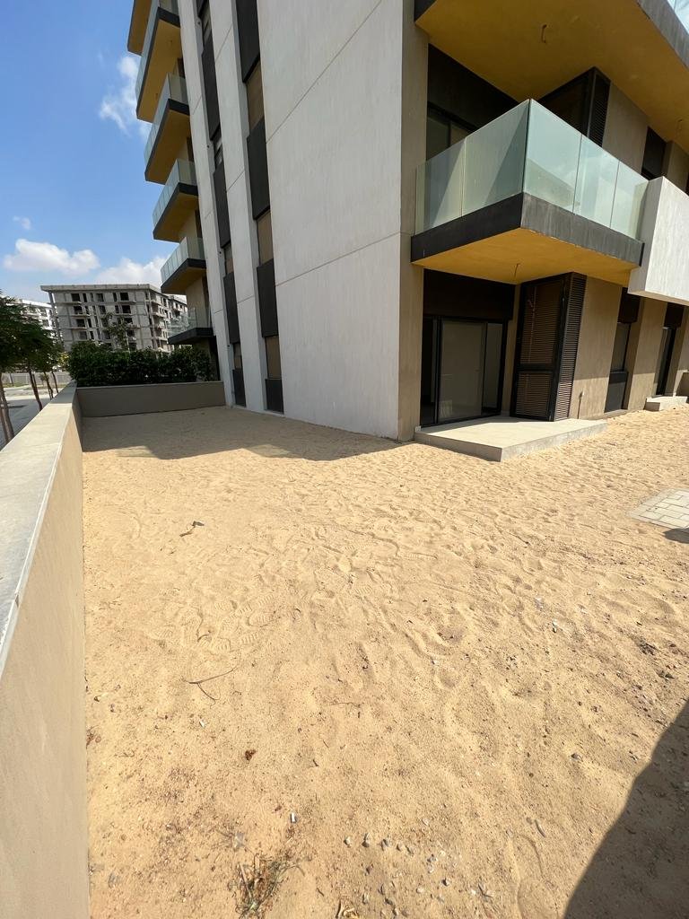 2-bedroom-apartment-for-sale-in-al-shorouq-5 142 sqm apartment for sale in Al Boroj Compound New Cairo