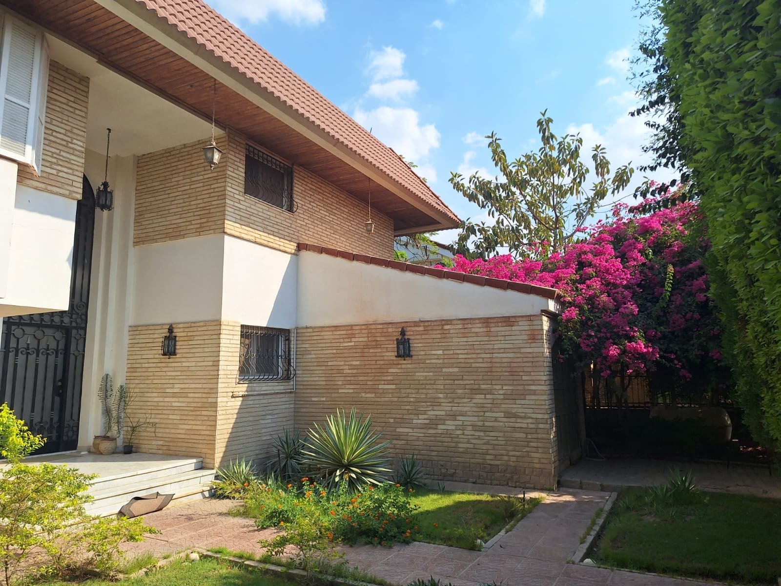 22-rcestate-photo-check-03-1079-source-04 Villa for Rent in El Rabwa Compound, Sheikh Zayed