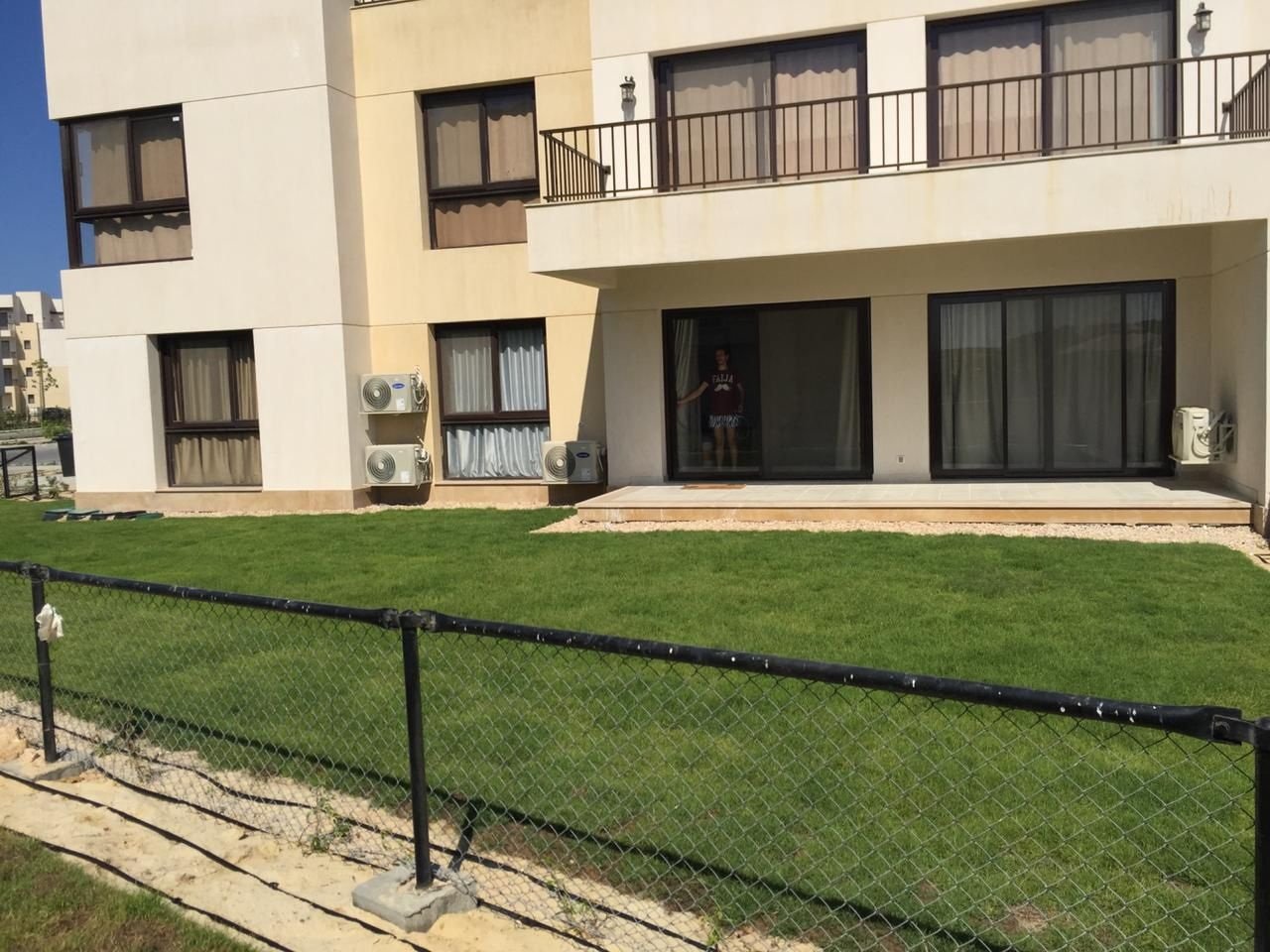 شاليه 3 غرف للإيجار في مراسي