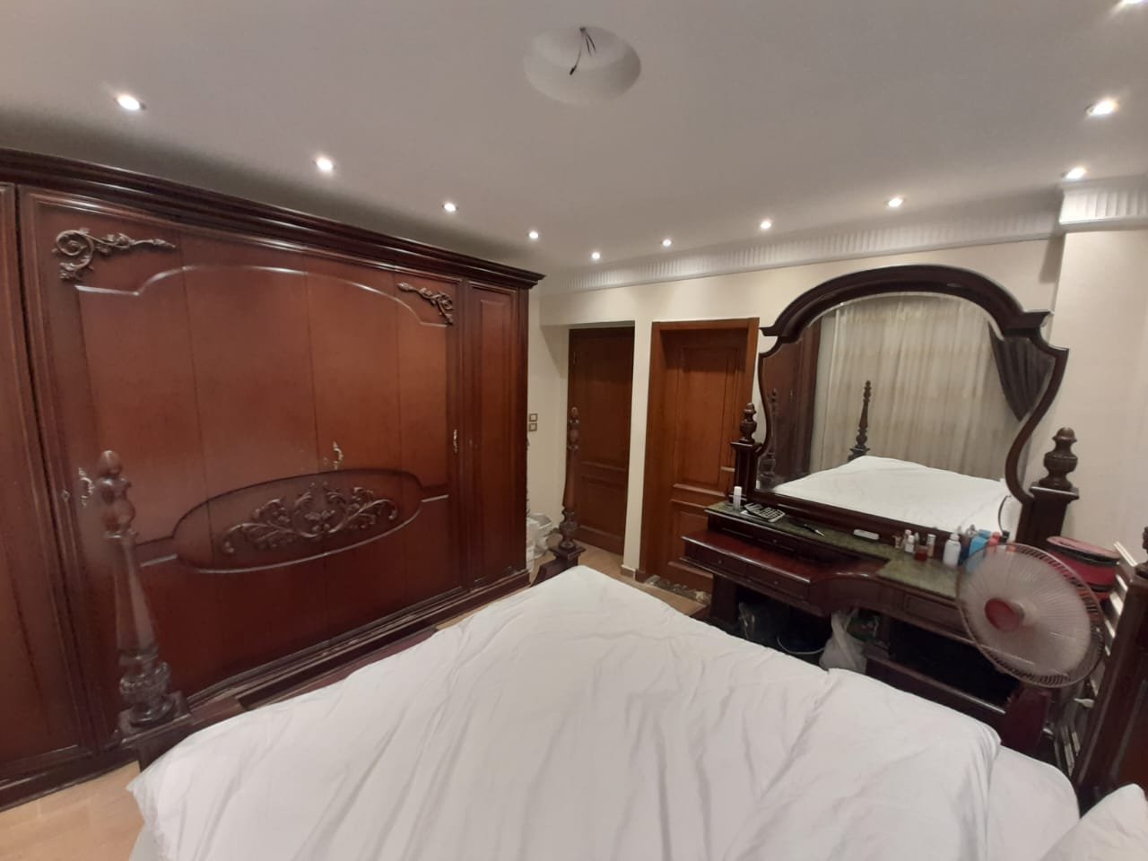Apartment for Sale in Stone Residence New Cairo
