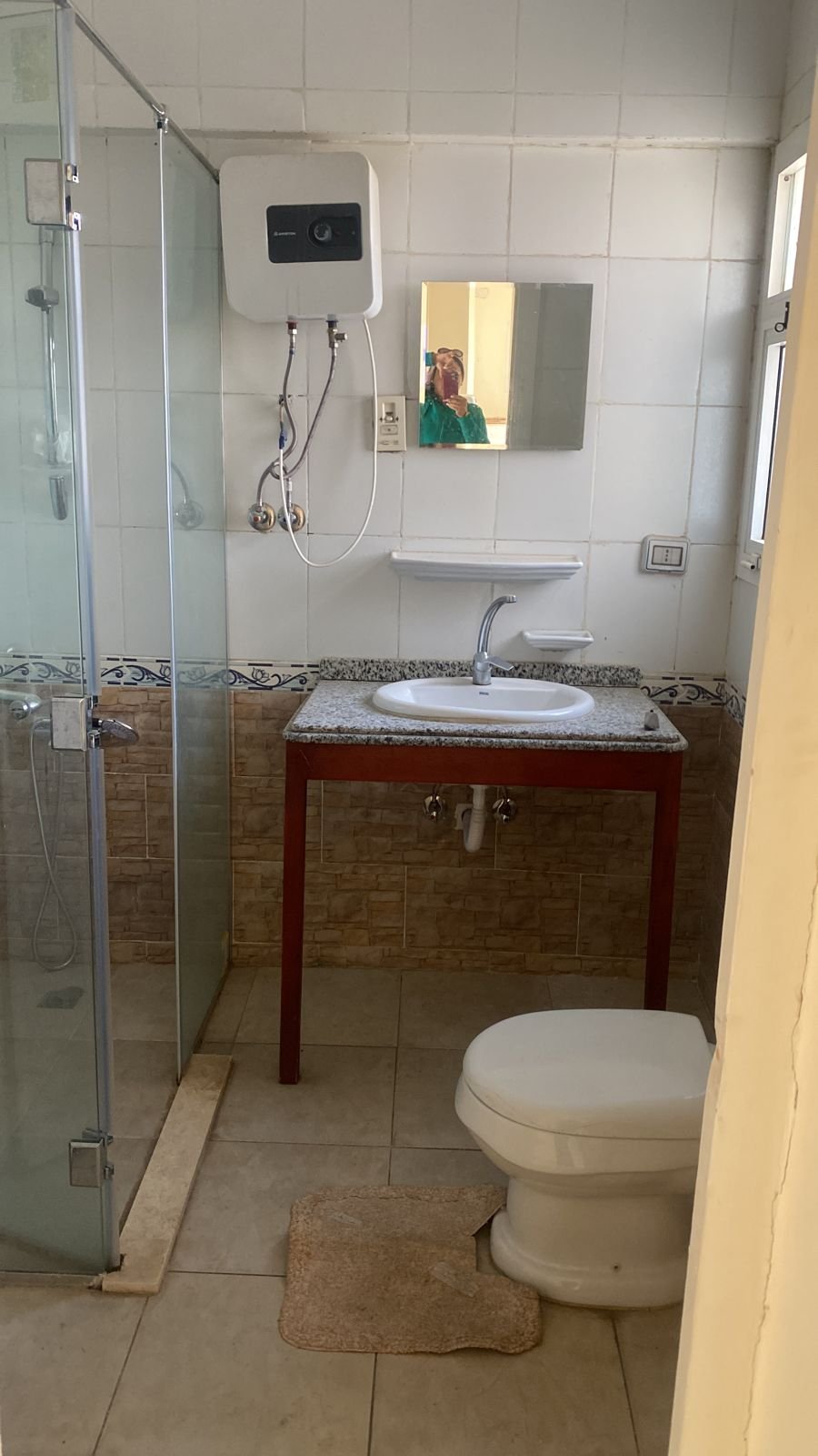 Apartment for rent by R&C Estate