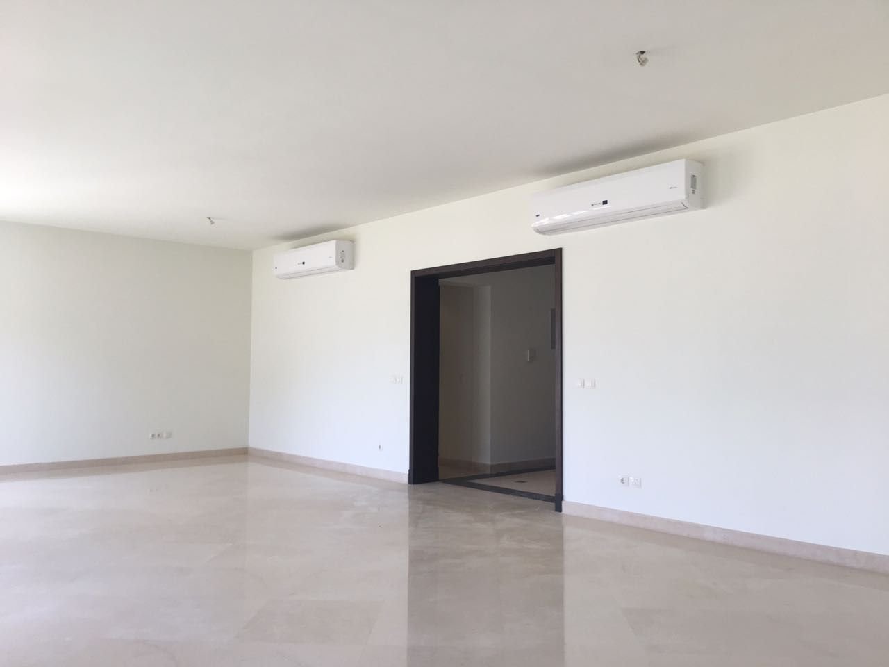 Duplex for sale by R&C Estate