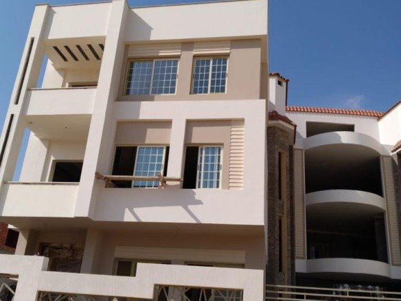 3 bedroom property for sale in new cairo