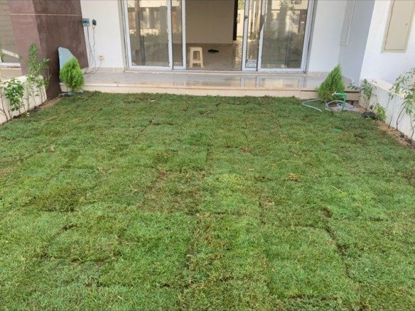 3 bedroom townhouse for sale in hyde park