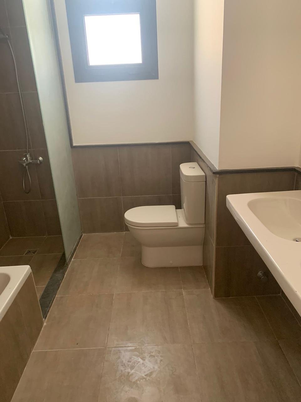 Twinhouse for rent with fully finished interiors