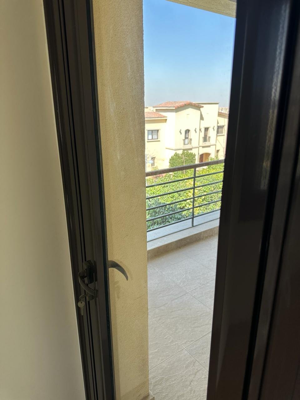 3-bedroom-twin-house-for-sale-in-egypt-7 Twinhouse for rent with fully finished interiors