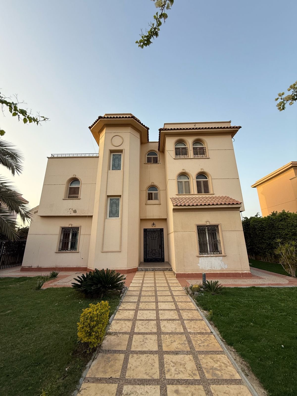 4-01-1106-source-07 7 Bedroom Villa for Sale in Golf Solimaniya, New Cairo