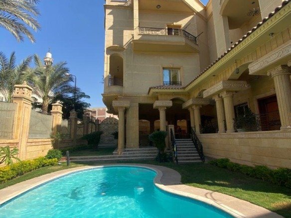 Super Lux Finished 12 Bedroom Stand-Alone Villa for Sale in District 1, Fifth Settlement with Garden