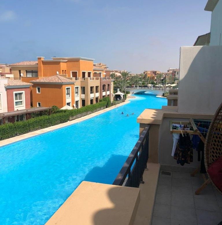4 bedroom chalet for sale in marassi north coast