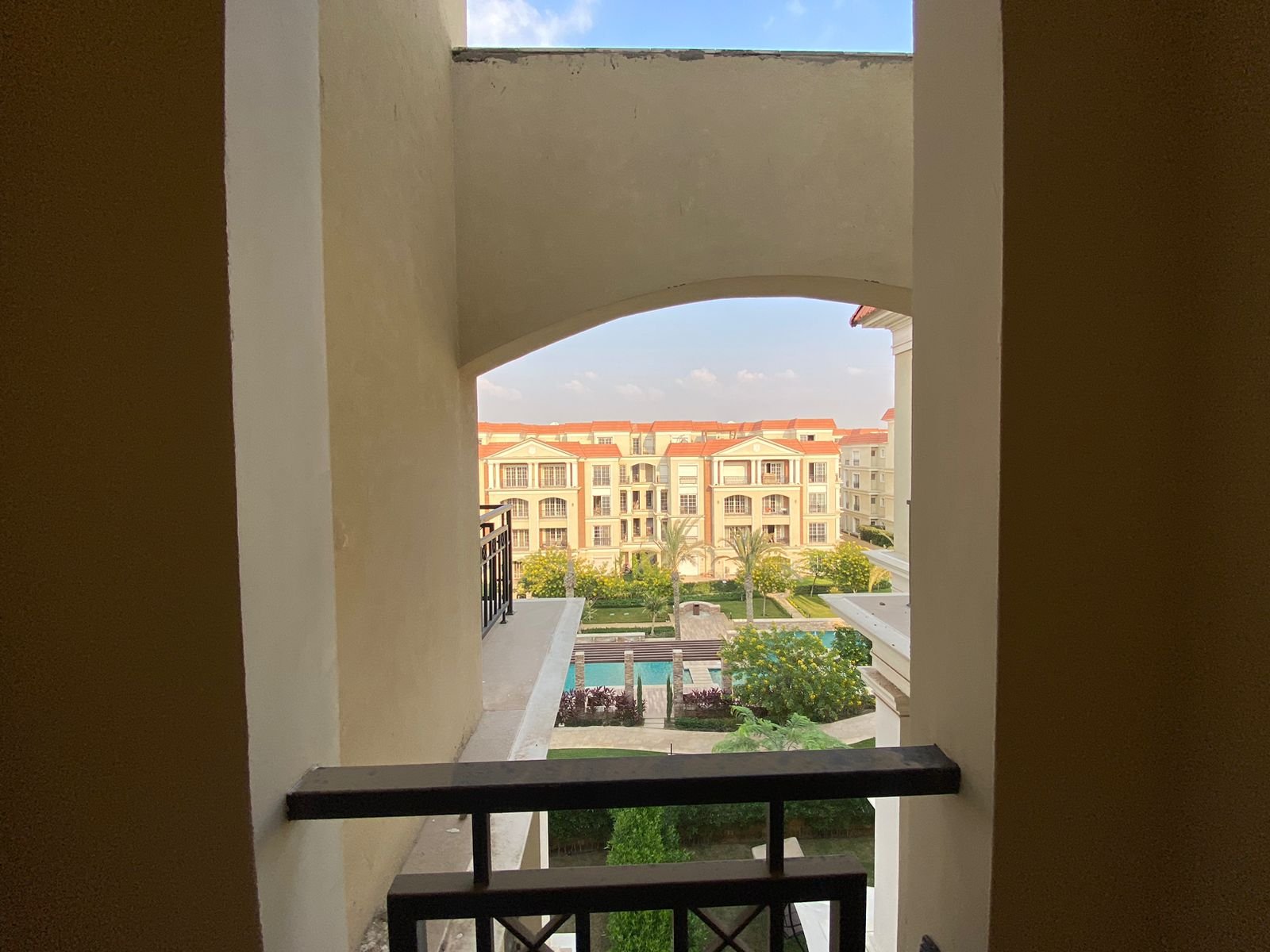 3/4 Finish unit for sale in El Rehab New Cairo