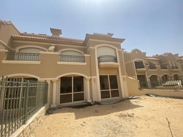5-bedroom twinhouse for sale in El Patio Oro, New Cairo