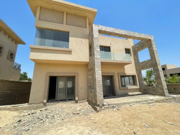 5 bedroom villa for sale in egypt