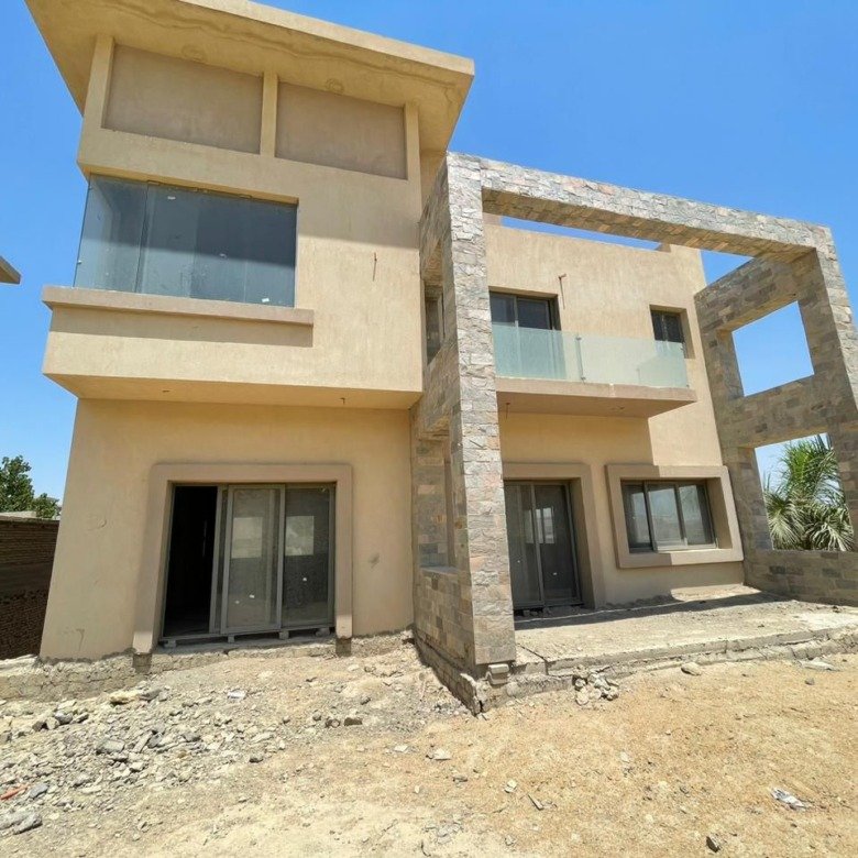 5 bedroom villa for sale in egypt