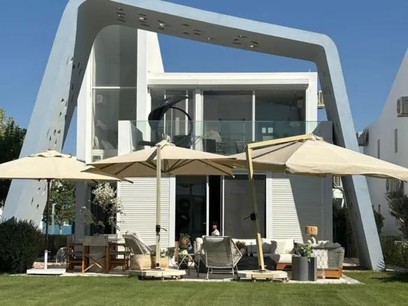 Fouka Bay villa exterior and garden in the compound - واجهة فيلا وجاردن في كمبوند فوكا باي