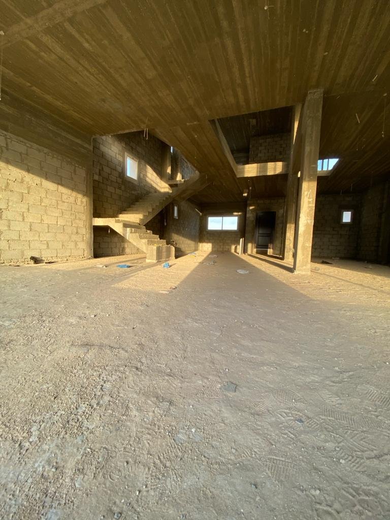 420 sqm villa for rent in Layan New Cairo
