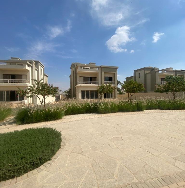 5 bedroom villa for sale in new cairo
