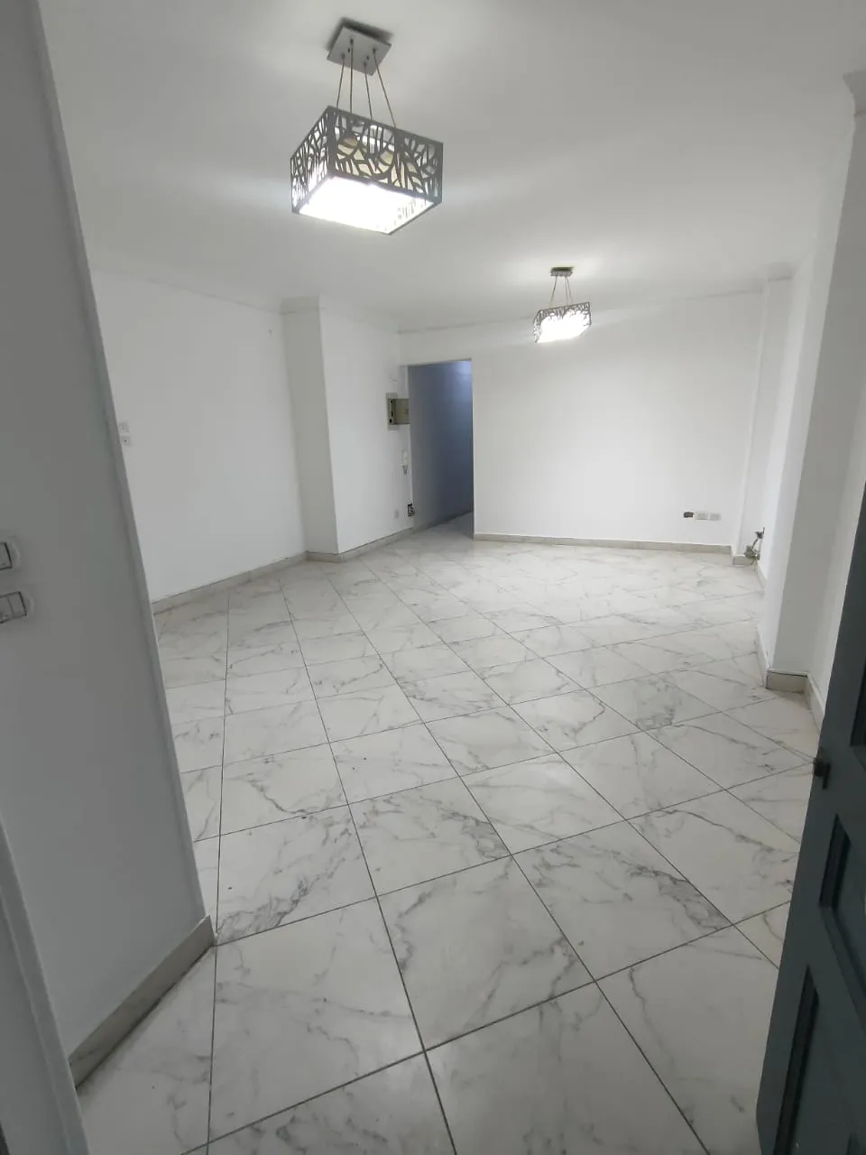 Apartment for Sale in District 4, New Cairo - شقة للبيع في الحي الرابع التجمع الخامس 1