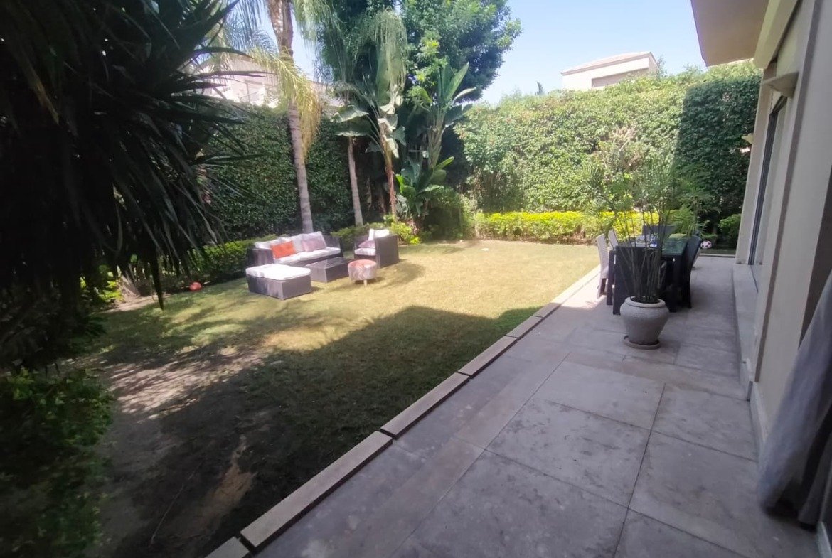 Twinhouse for sale in Moon Valley 1 New Cairo - توين هاوس للبيع في مون فالي 1 التجمع الخامس 491-01