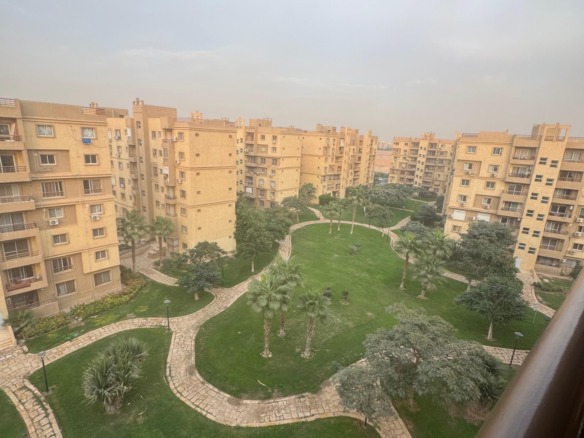 شقة للبيع في مدينتي B6 - صورة 1