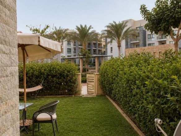Private garden and landscaped surroundings, chalet for rent in Marassi Marina 1, North Coast | حديقة خاصة والمساحات المحيطة، شاليه للإيجار في مراسي مارينا 1، الساحل الشمالي