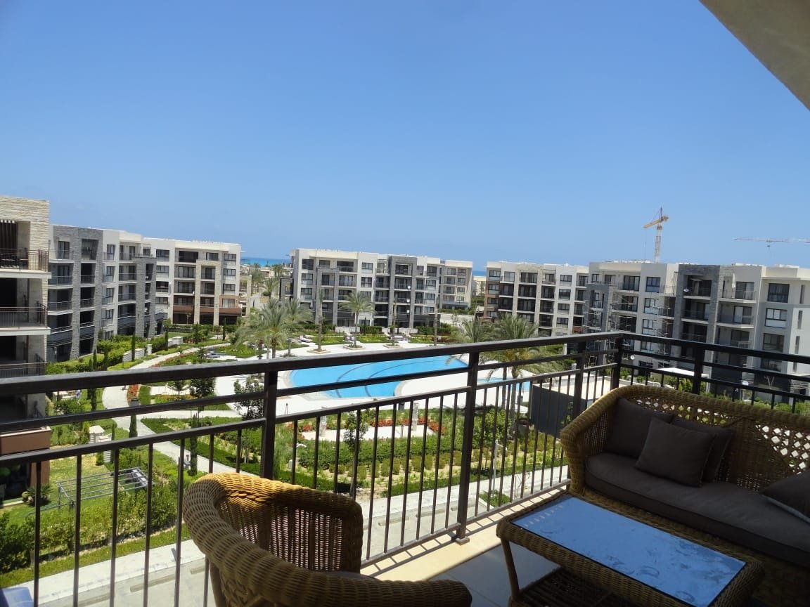 1-marassi-marina1-studio-rent-237-00 Terrace overlooking the residential pool, Marassi Marina 1 North Coast studio for rent | تراس يطل على حمام السباحة، ستوديو للإيجار في مراسي مارينا 1 الساحل الشمالي