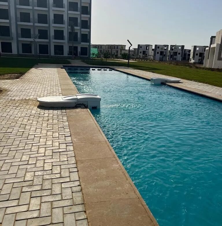 Real general community photograph of Stella Di Mare 2, Ain Sokhna, not the listed chalet or its view | صورة حقيقية عامة لستيلا دي ماري 2 بالعين السخنة وليست للشاليه المعروض أو إطلالته