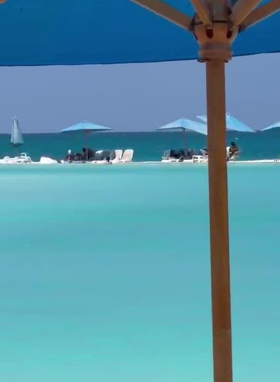 Lagoon directly outside the included cabana | اللاجون أمام الكابانا المشمولة بالبيع مباشرة