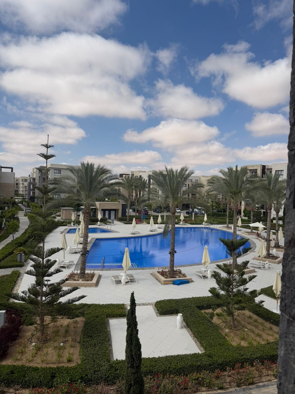 11-marassi-marina1-chalet-rent-238-00 Pool and landscaped surroundings, Marassi Marina 1 North Coast chalet for rent | حمام السباحة واللاندسكيب، شاليه للإيجار في مراسي مارينا 1 الساحل الشمالي