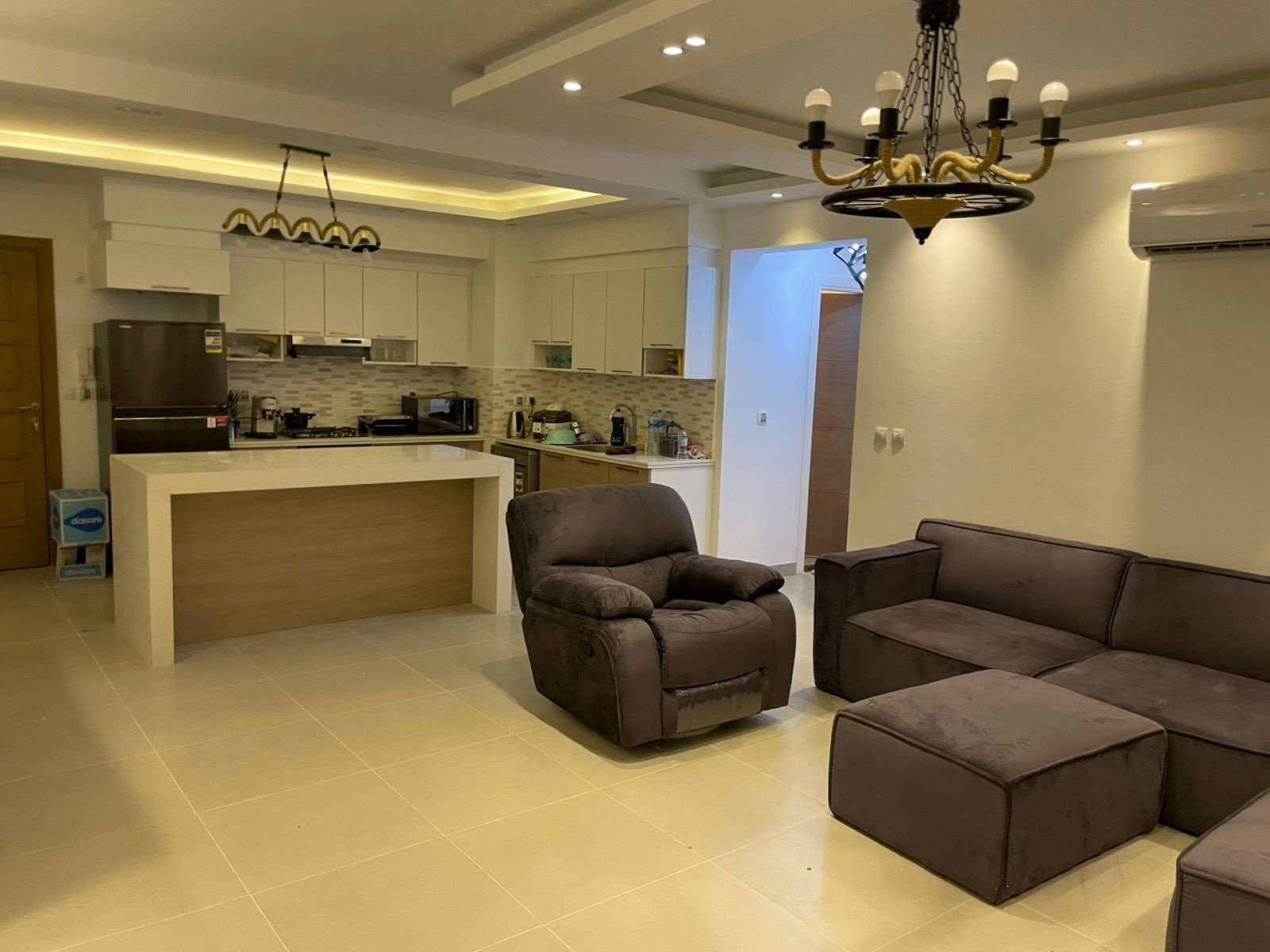 12-marassi-marina1-chalet-rent-238-01 Furnished living and dining space, Marassi Marina 1 North Coast chalet for rent | المعيشة والسفرة المفروشة، شاليه للإيجار في مراسي مارينا 1 الساحل الشمالي