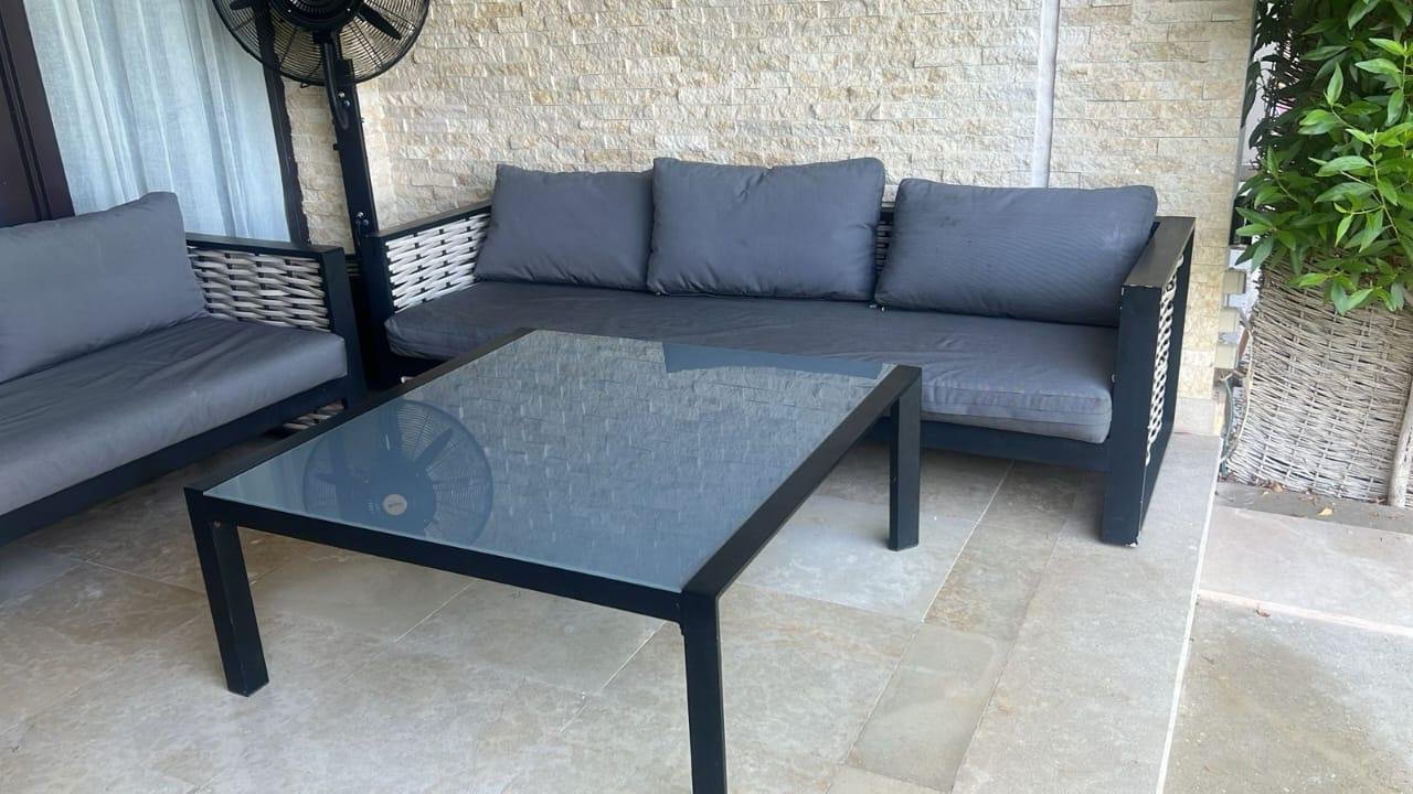 138-marassi-blanca-twin-316-03 Outdoor terrace seating, twin house for rent in Marassi Blanca, North Coast | جلسة خارجية في التراس، توين هاوس للإيجار في مراسي بلانكا، الساحل الشمالي