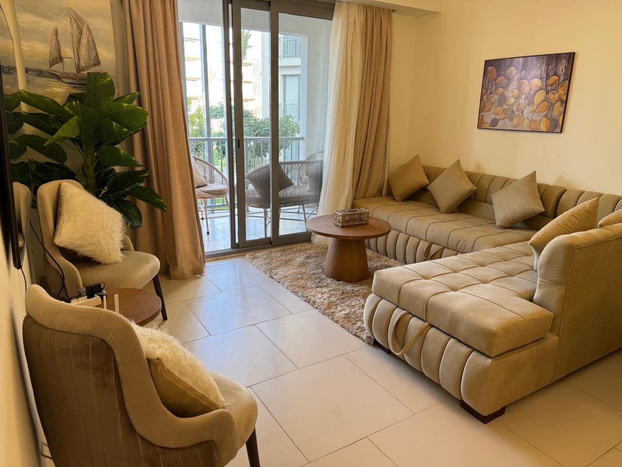 14-marassi-lia-299-03 Reception seating, chalet for rent in Marassi Lia, North Coast | جلسة الريسيبشن، شاليه للإيجار في مراسي ليا، الساحل الشمالي