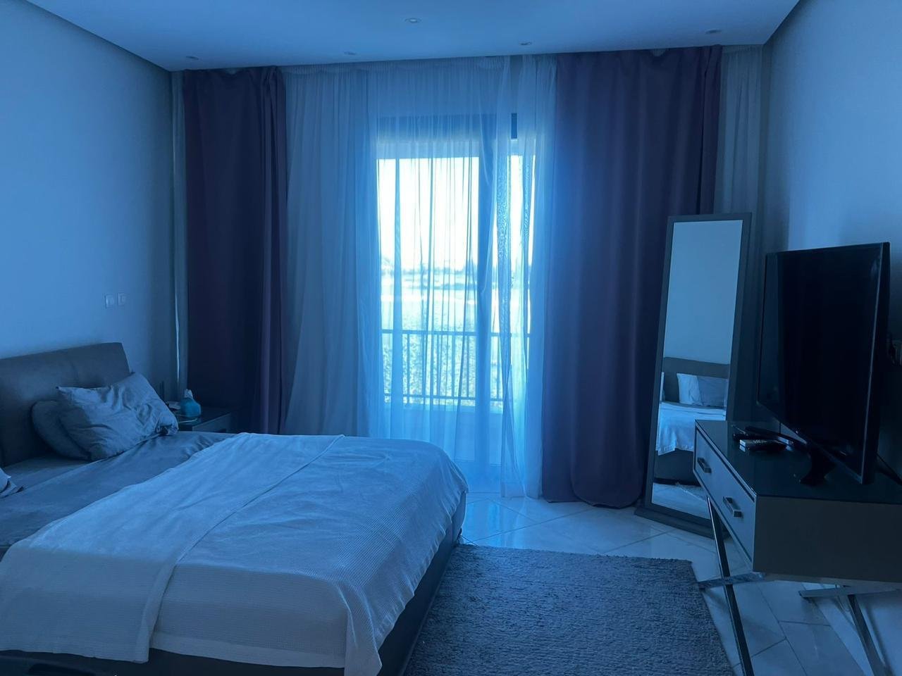 143-marassi-blanca-twin-316-08 Another bedroom with double bed, twin house for rent in Marassi Blanca, North Coast | غرفة نوم أخرى بسرير مزدوج، توين هاوس للإيجار في مراسي بلانكا، الساحل الشمالي