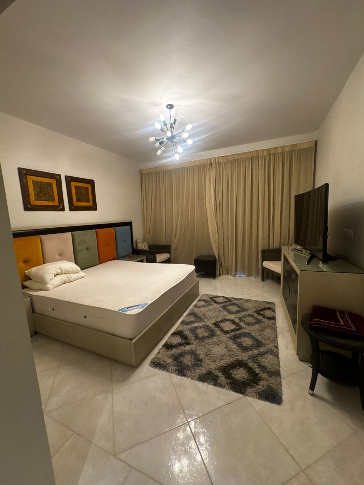 151-marassi-blanca-twin-sale-321-06 Bedroom with double bed, twin house for sale in Marassi Blanca, North Coast | غرفة نوم بسرير مزدوج، توين هاوس للبيع في مراسي بلانكا، الساحل الشمالي