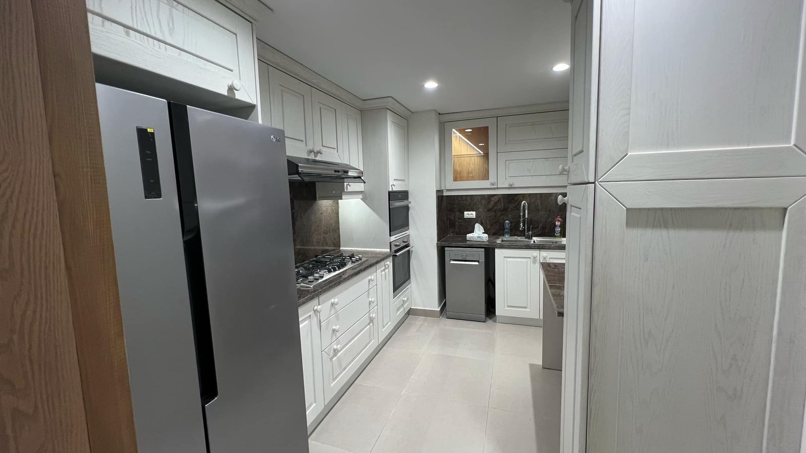 180-mivida-boulevard-apartment-rent-324-05 Kitchen appliances, apartment for rent in Mivida Boulevard, New Cairo | أجهزة المطبخ، شقة للإيجار في ميفيدا البوليفارد، القاهرة الجديدة