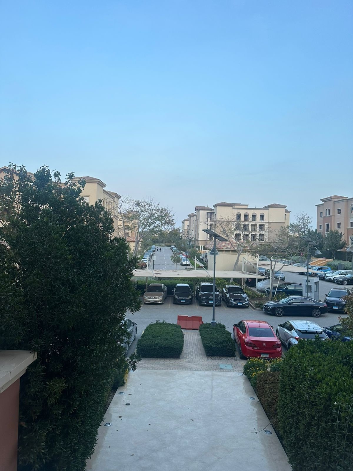 21-mivida-parcel23-apartment-sale-433-01 Residential street and landscaping, Mivida Parcel23 apartment for sale | شارع سكني ولاندسكيب، شقة للبيع في ميفيدا بارسل23