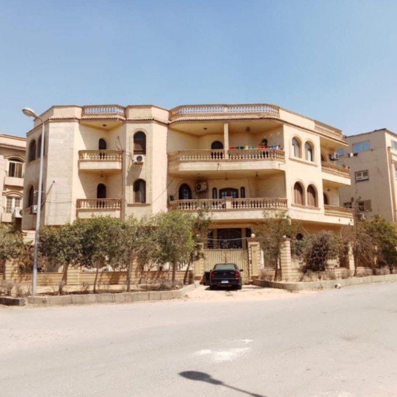 Villa building exterior, District 2 villa building for sale | واجهة مبنى الفيلا، مبنى فيلا للبيع في الحي الثاني