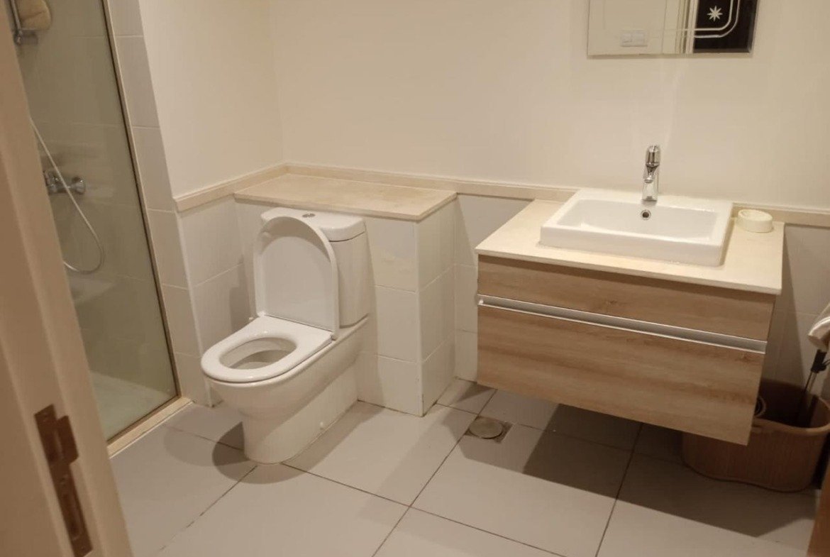 Bathroom vanity, Marassi Marina 2 chalet for sale | حوض ووحدة تخزين بالحمام، شاليه للبيع في مراسي مارينا 2