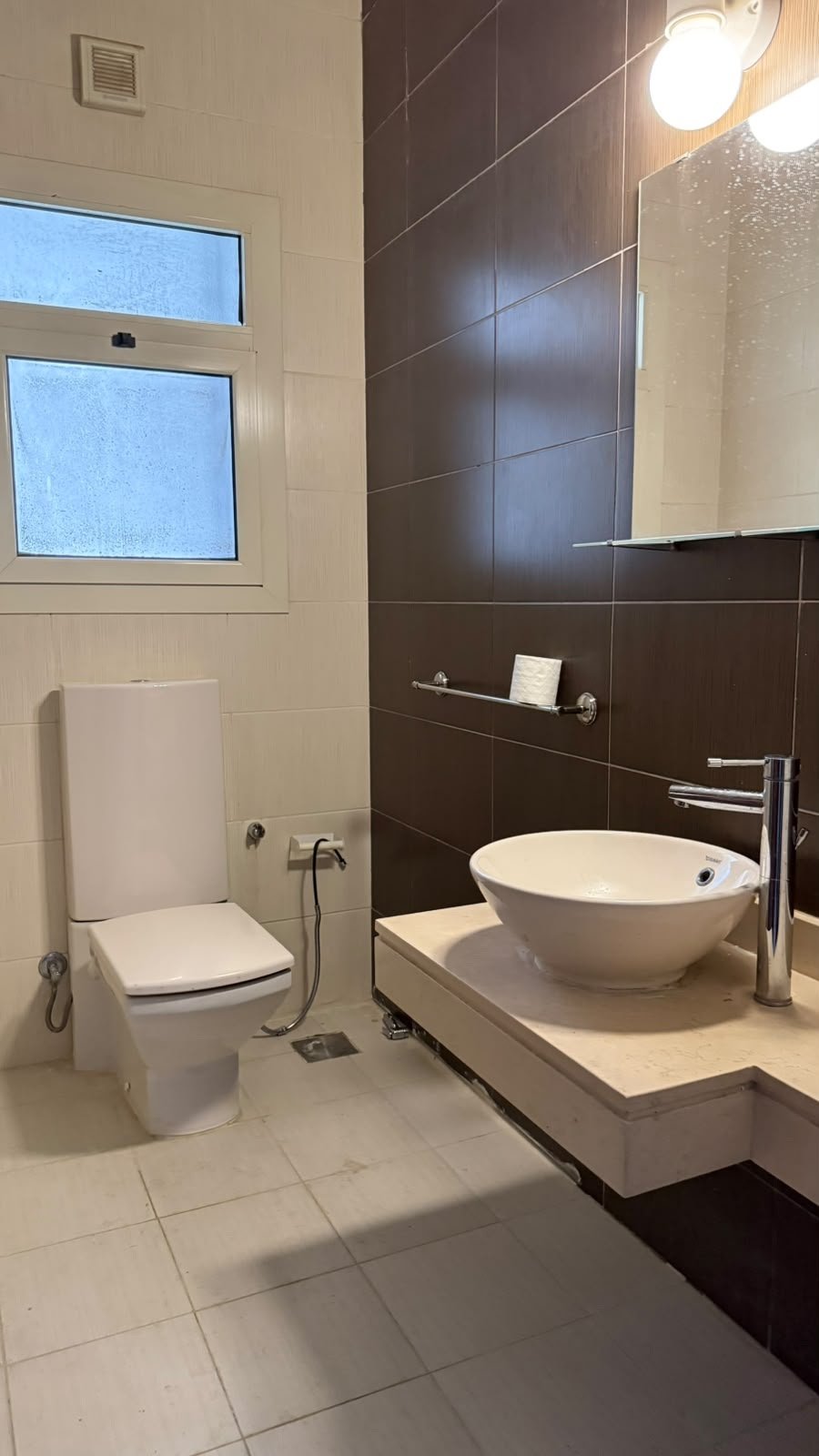 Bathroom, The Village apartment for sale | حمام، شقة للبيع في ذا فيلدج