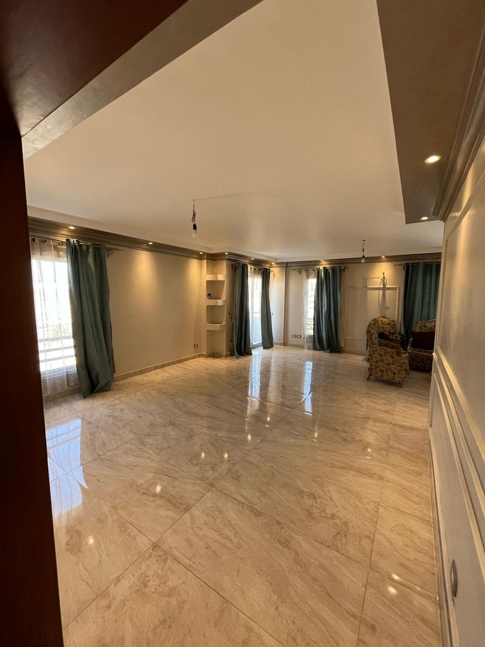 27-the-square-apartment-rent-444-01 Spacious reception, The Square apartment for rent | ريسيبشن واسع، شقة للإيجار في ذا سكوير