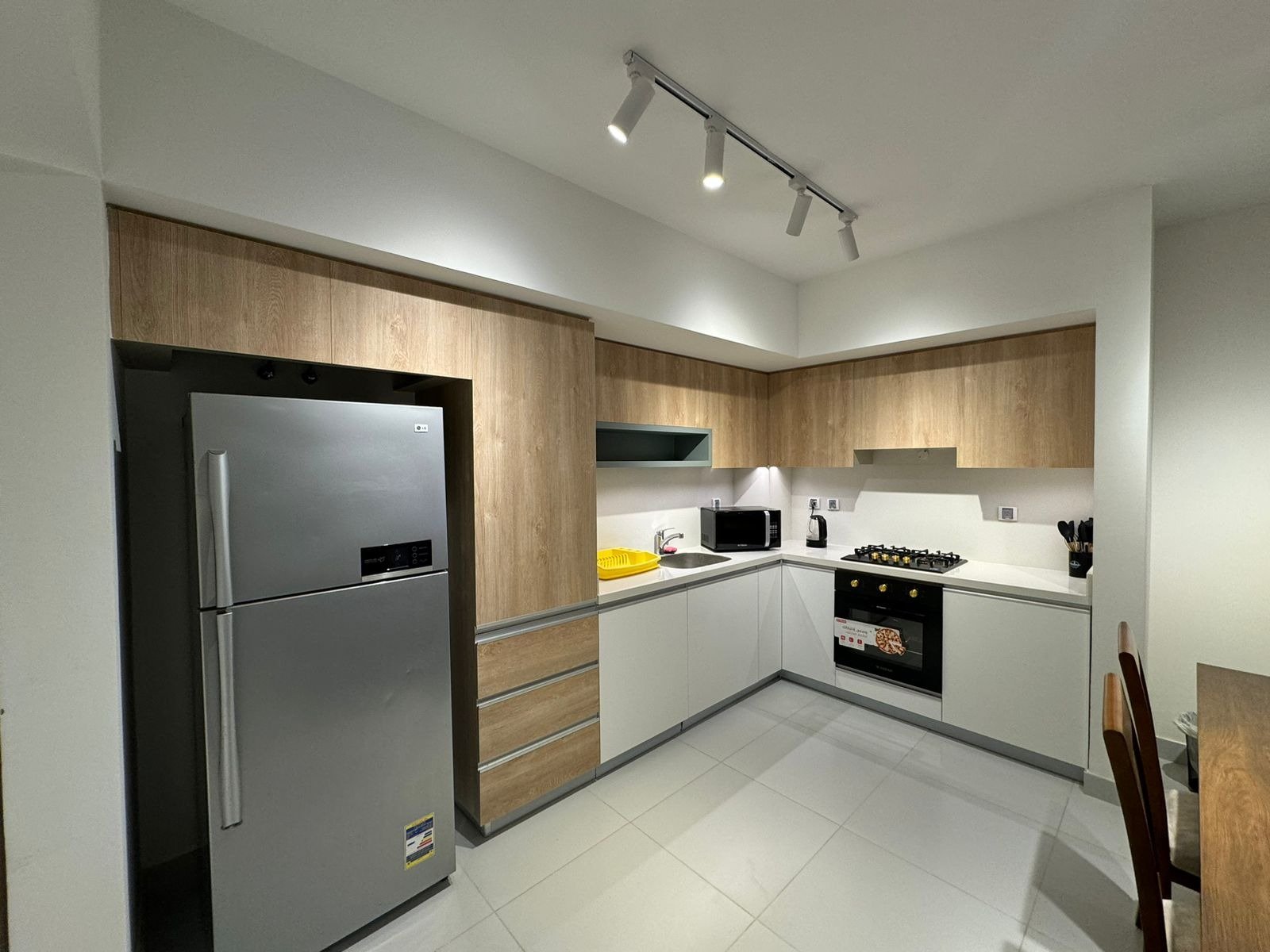 28-marassi-marina-views-293-07 Equipped kitchen, chalet for rent in Marassi Marina Views, North Coast | مطبخ مجهز، شاليه للإيجار في مراسي مارينا فيوز، الساحل الشمالي