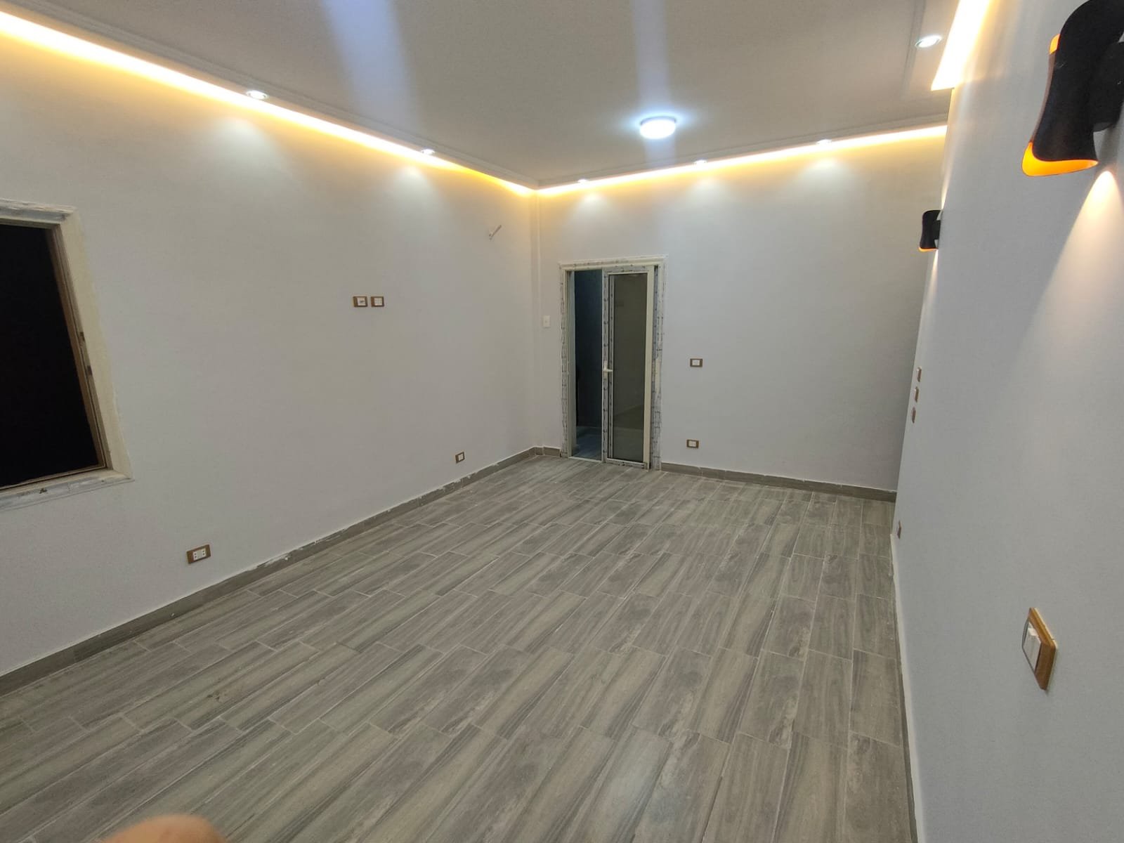 Third unfurnished room, Paradise El Mohandeseen apartment for rent | غرفة ثالثة غير مفروشة، شقة للإيجار في براديس المهندسين