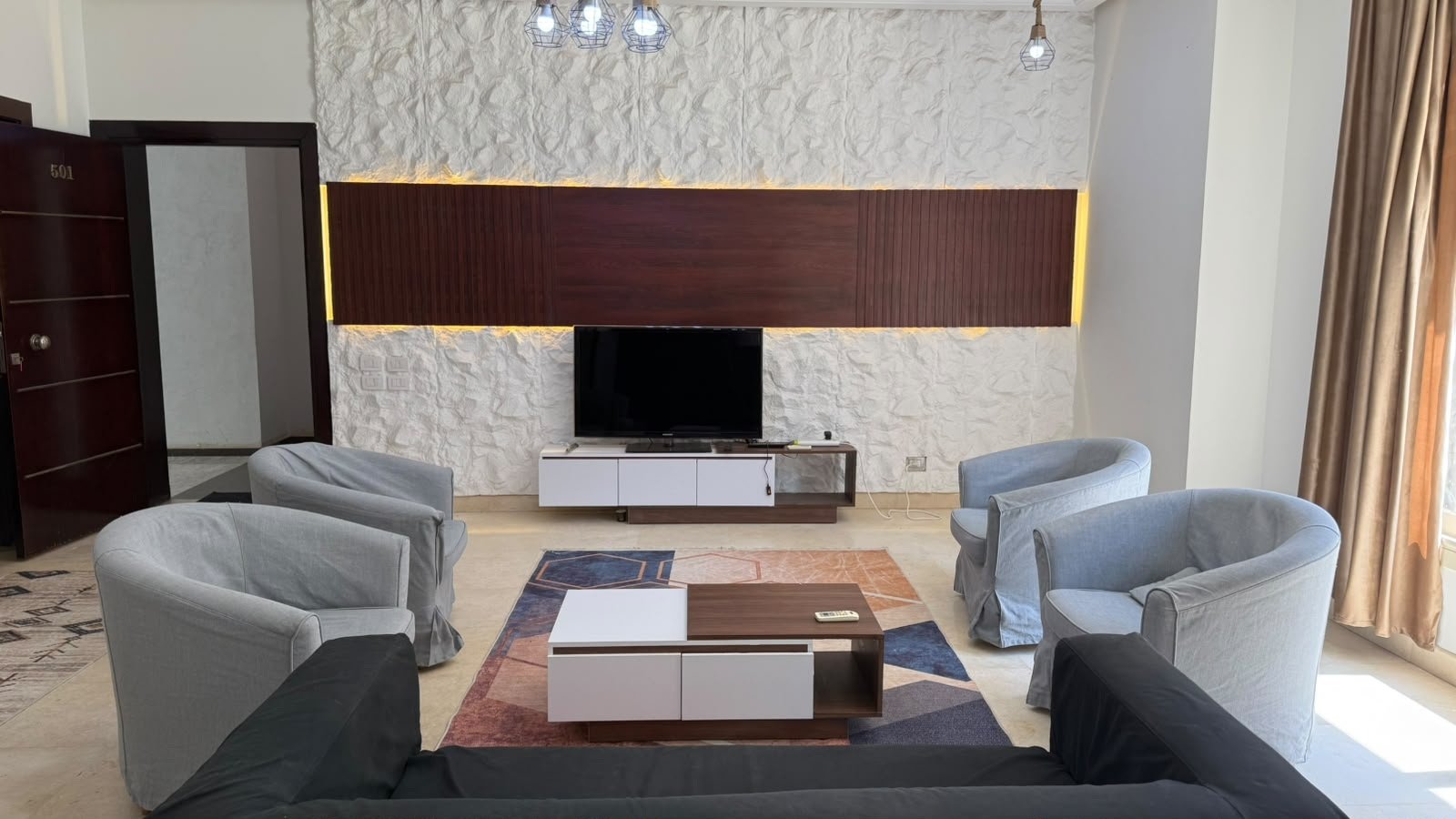 3-the-village-garden-apartment-sale-441-02 Furnished reception, The Village garden apartment for sale | ريسيبشن مفروش، شقة بحديقة للبيع في ذا فيلدج