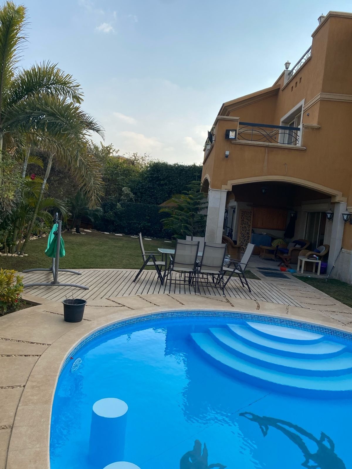 Exterior and private swimming pool, Deyar twin house for sale | الواجهة وحمام السباحة الخاص، توين هاوس للبيع في ديار