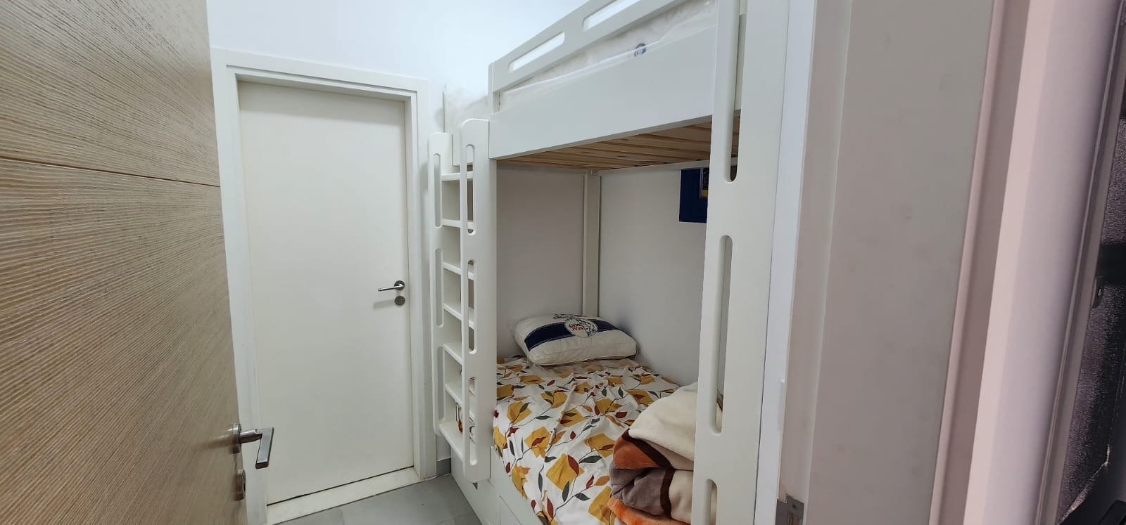 36-marassi-greek-294-05 Room with bunk bed, villa for rent in Marassi Greek Village, North Coast | غرفة بسرير بطابقين، فيلا للإيجار في مراسي جريك، الساحل الشمالي