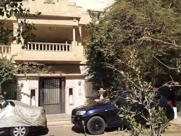 Apartment for Rent in 3rd District New Cairo | 80 sqm Suitable for Offices Private Entrance