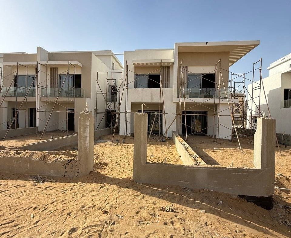Opposite exterior elevation, Hyde Park middle townhouse for sale | الواجهة المقابلة، تاون هاوس ميدل للبيع في هايد بارك