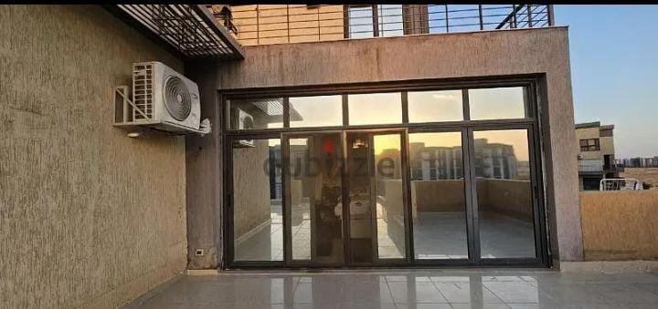 Duplex for Sale in Madinaty B8 - 4 Bedrooms, Garden View