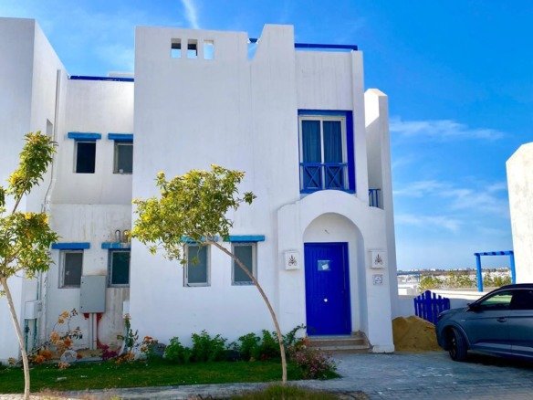 Twinhouse for Sale in Mountain View North Coast - photo 1