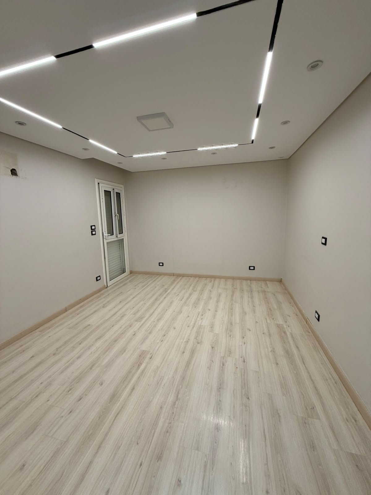 Apartment for Sale in Madinaty B12 - 8 Bedrooms, Garden View